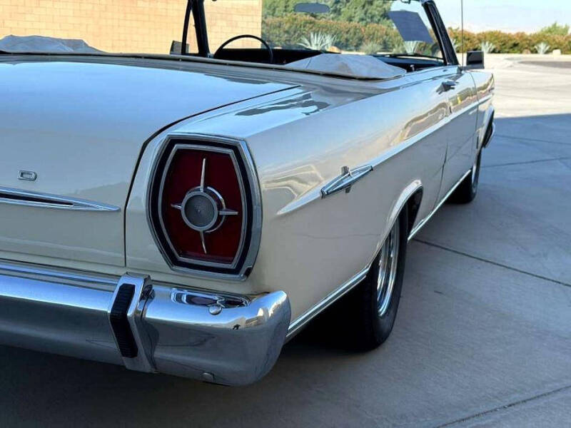 1965 Ford Galaxie 500XL