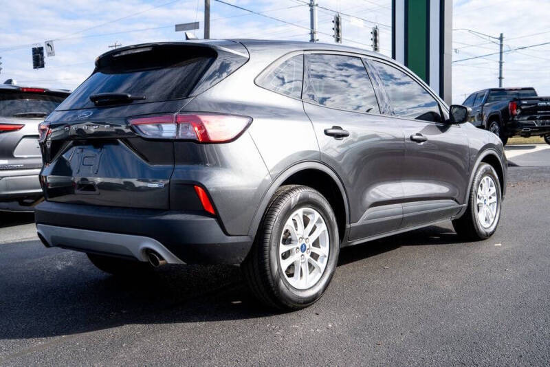 2020 Ford Escape S