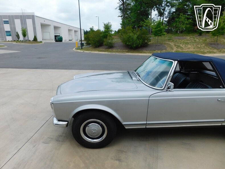 1965 Mercedes-Benz SL-Class