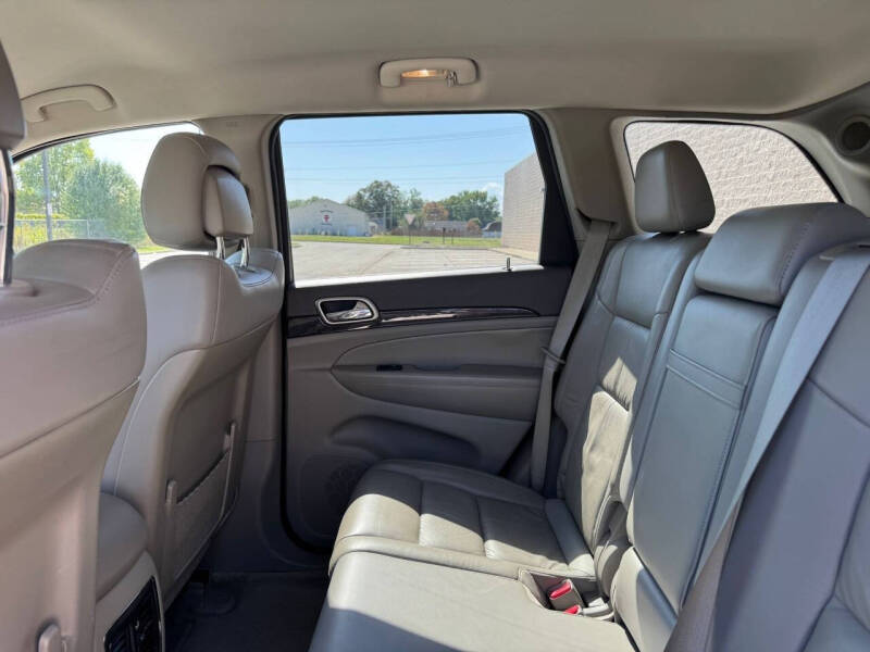 2011 Jeep Grand Cherokee Laredo