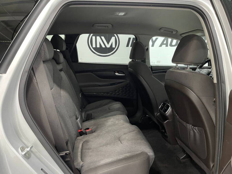 2020 Hyundai Santa Fe SE