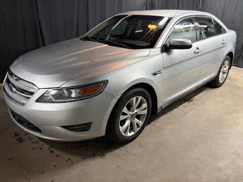 2010 Ford Taurus