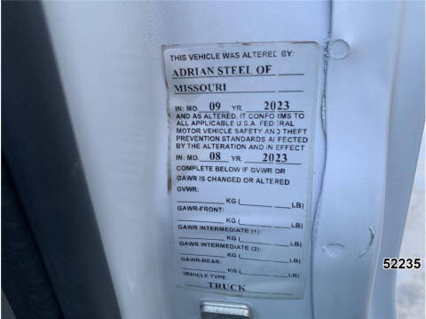 2023 Chevrolet Express 2500