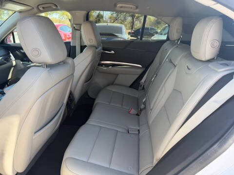 2019 Cadillac XT4 Luxury