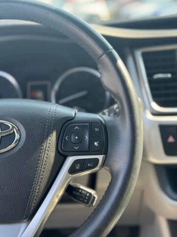 2017 Toyota Highlander