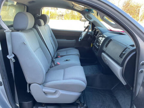 2010 Toyota Tundra Grade