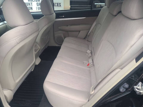 2013 Subaru Outback 2.5i Premium