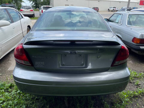 2007 Ford Taurus SE