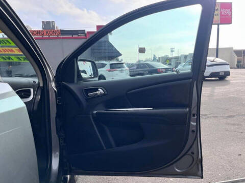 2012 Dodge Journey SXT