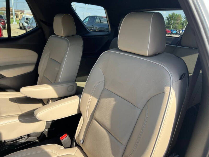 2023 Chevrolet Traverse Premier