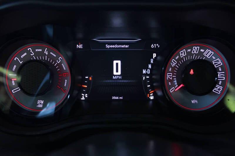 Used 2023 Dodge Challenger R/T with VIN 2C3CDZBT1PH638118 for sale in Natchez, MS