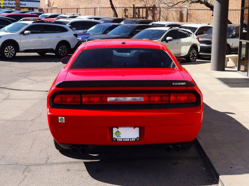 2009 Dodge Challenger SRT8