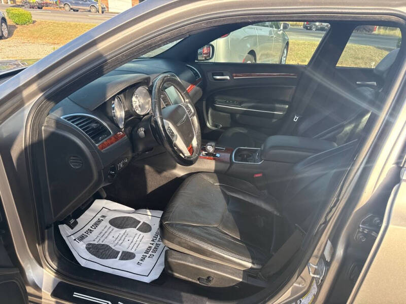 2014 Chrysler 300