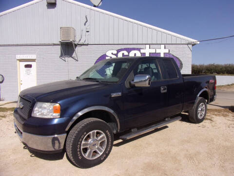 2006 Ford F-150 for sale at SCOTT FAMILY MOTORS in Springville IA