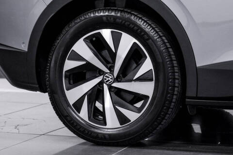 2023 Volkswagen ID.4 Pro