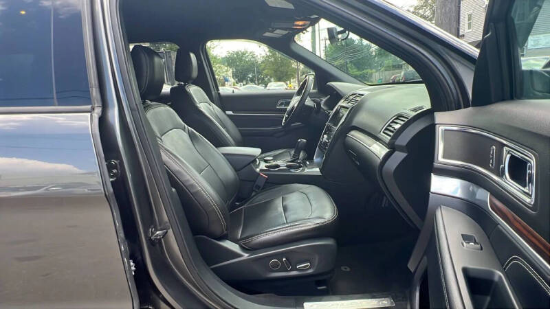 2018 Ford Explorer Limited