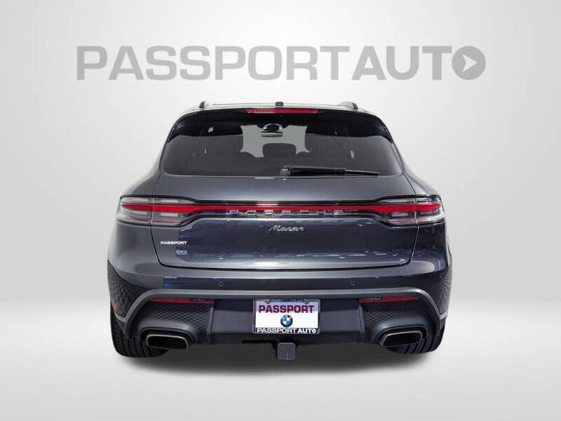2025 Porsche Macan