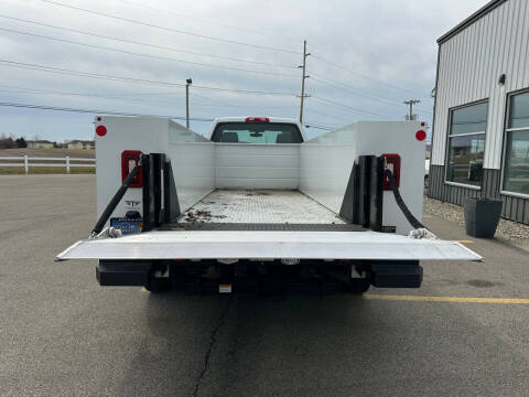 2024 Chevrolet Silverado 5500 MD