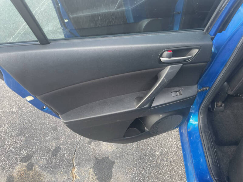 2012 Mazda MAZDA3 i Touring