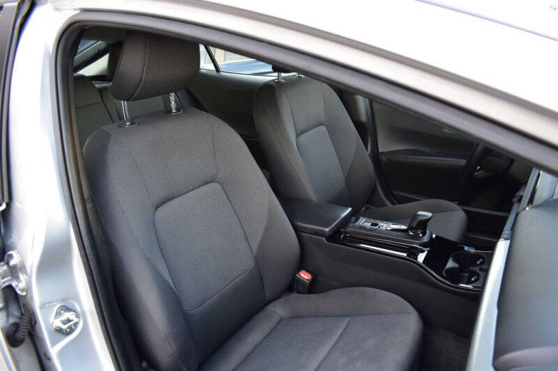 2023 Toyota Prius LE