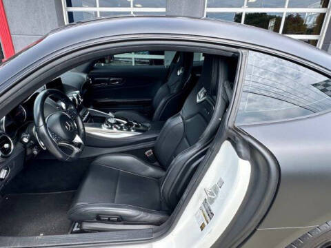 2017 Mercedes-Benz AMG GT