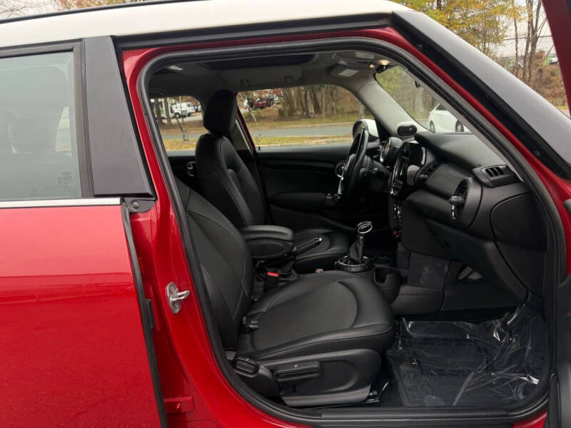 2016 MINI Hardtop 4 Door Cooper