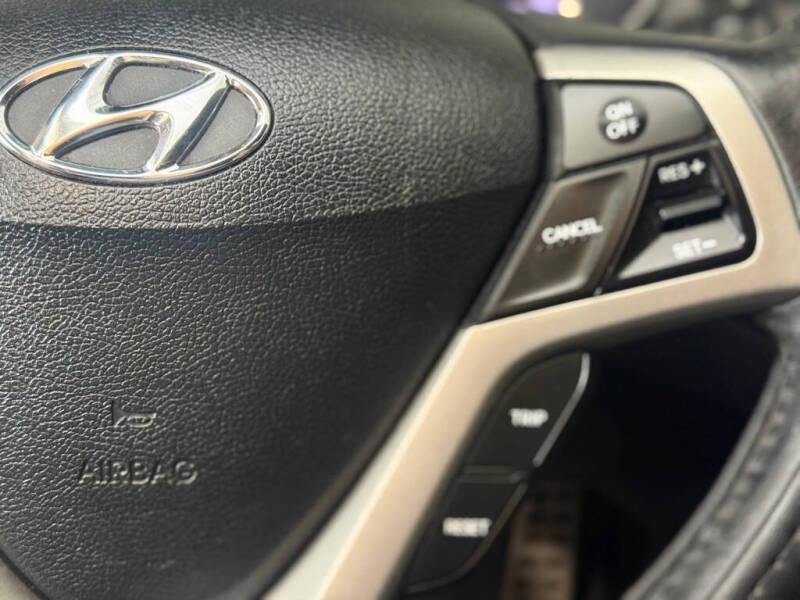 2012 Hyundai Veloster