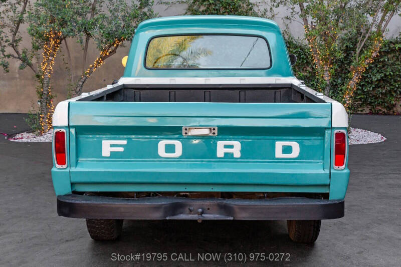 1966 Ford F-250