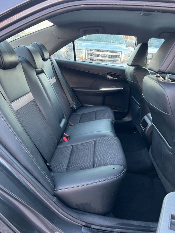 2012 Toyota Camry SE