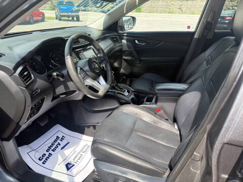 2020 Nissan Rogue SL