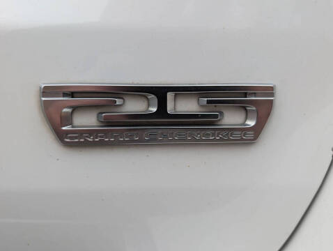 2018 Jeep Grand Cherokee Sterling Edition