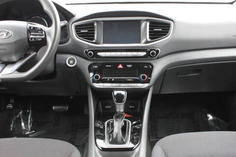 2018 Hyundai Ioniq Hybrid Blue