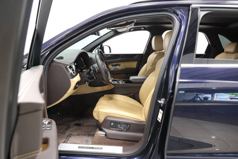 2021 Bentley Bentayga V8