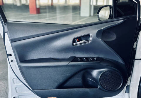 2018 Toyota Prius Two