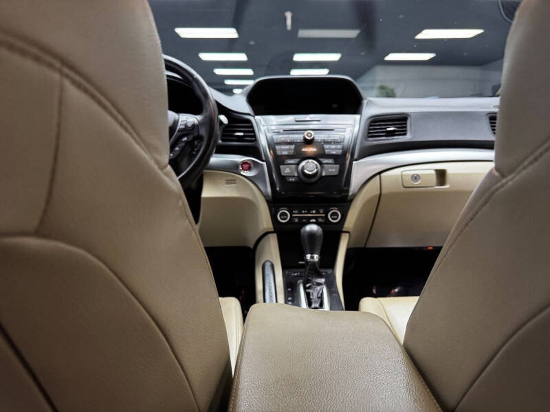 2018 Acura ILX w/Special Edition