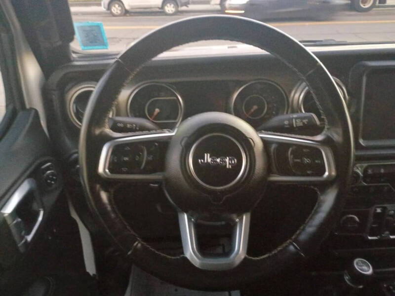 2021 Jeep Gladiator Overland