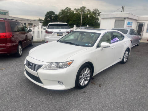 2015 Lexus ES 300h