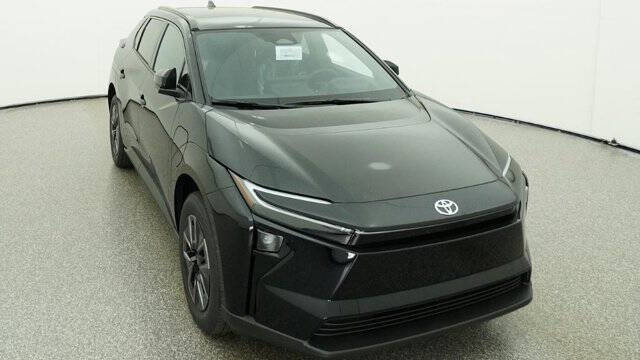 2026 Toyota bZ XLE Plus