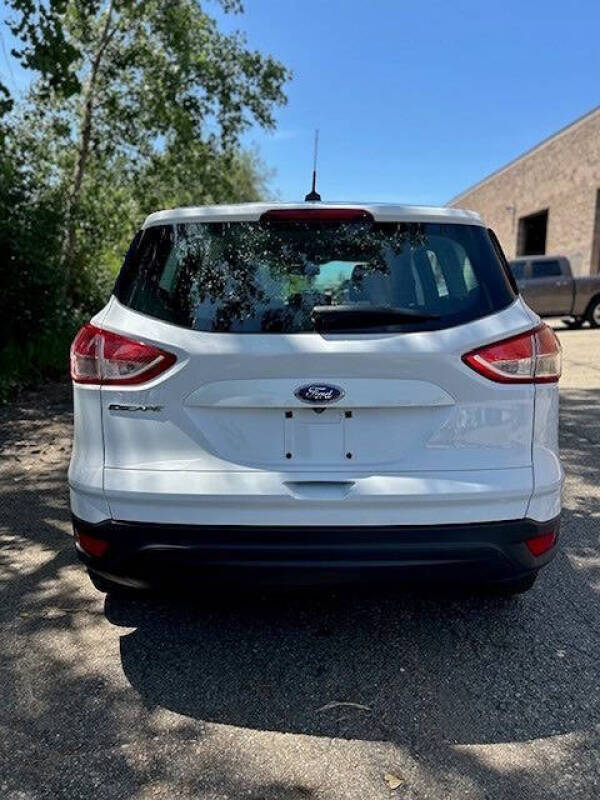2014 Ford Escape S
