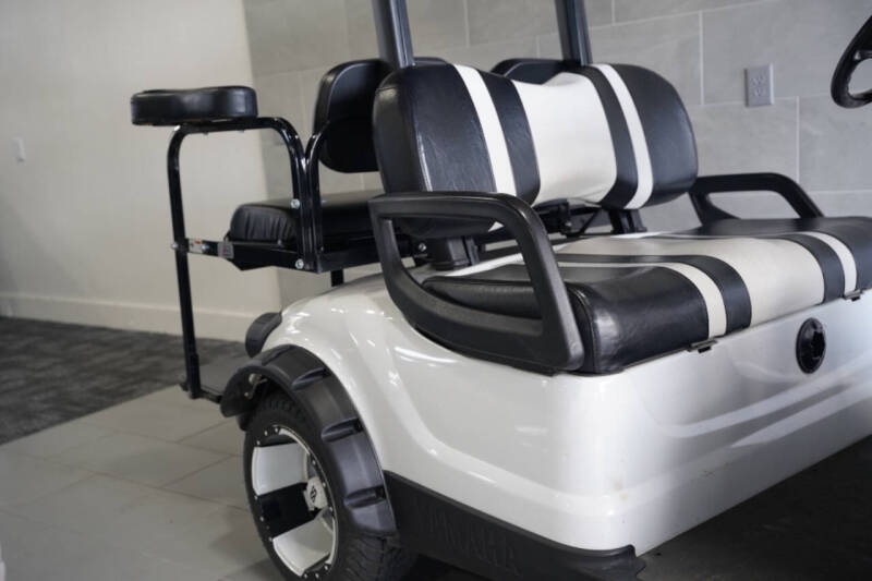 2009 Yamaha 4 Seater