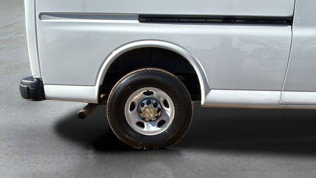 2024 Chevrolet Express LT 3500