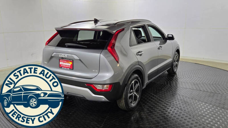 2023 Kia Niro EX