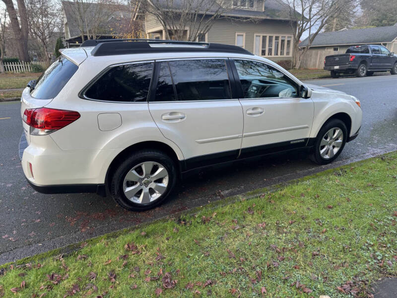 2012 Subaru Outback 2.5i Premium