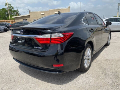 2013 Lexus ES 300h