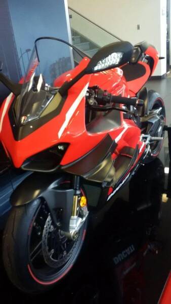 2021 Ducati Superleggera V4 for sale at Peninsula Motor Vehicle Group in Oakville NY