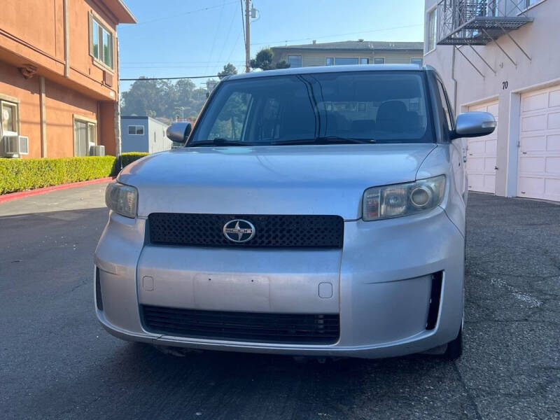 2010 Scion xB