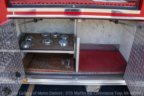 2001 Hendrickson Firetruck