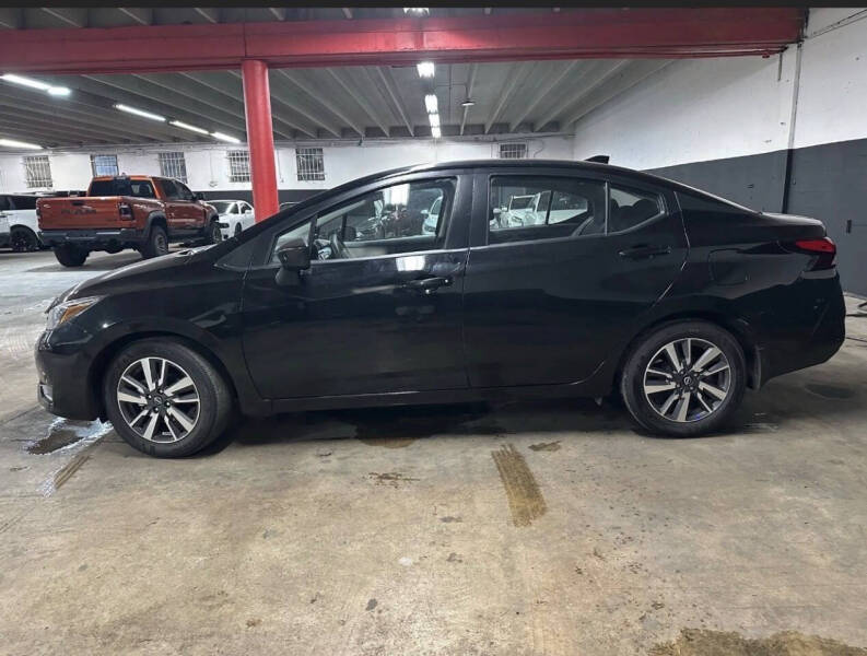 2025 Nissan Versa SV