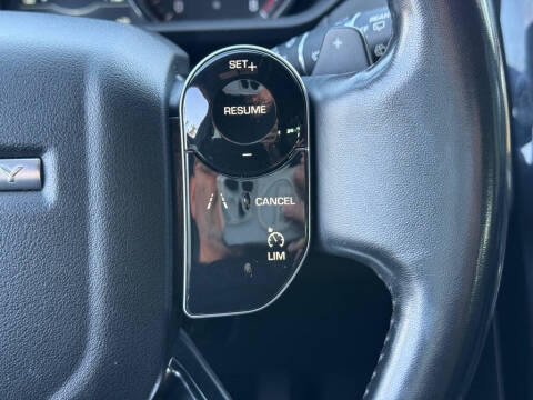 2019 Land Rover Discovery SE