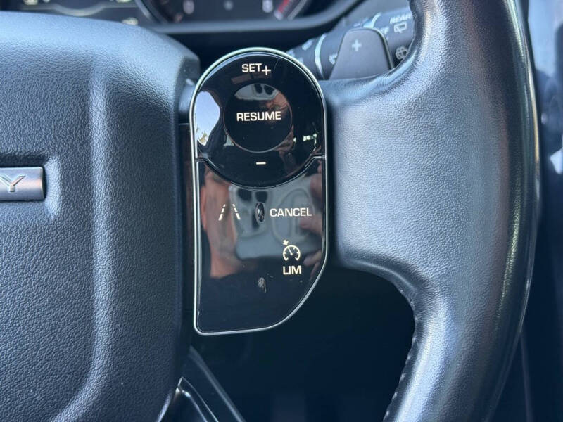 2019 Land Rover Discovery SE